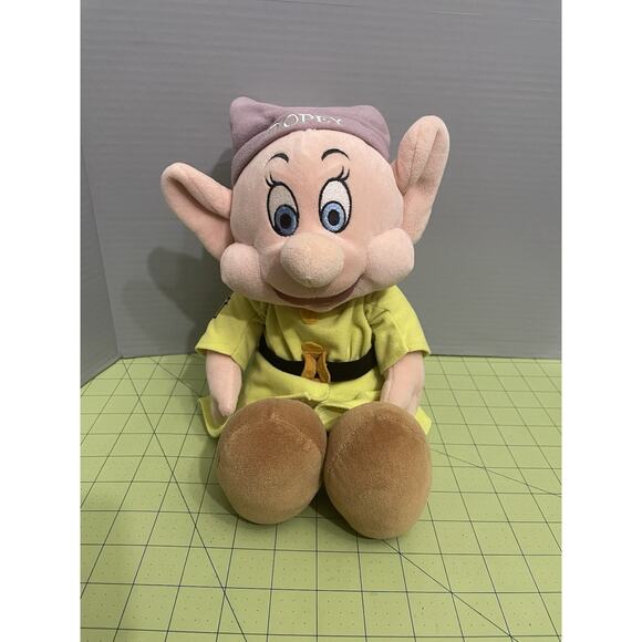Dopey The Disney Store 14” Plush Snow White And The Seven Dwarfs Collectible - Picture 1 of 8